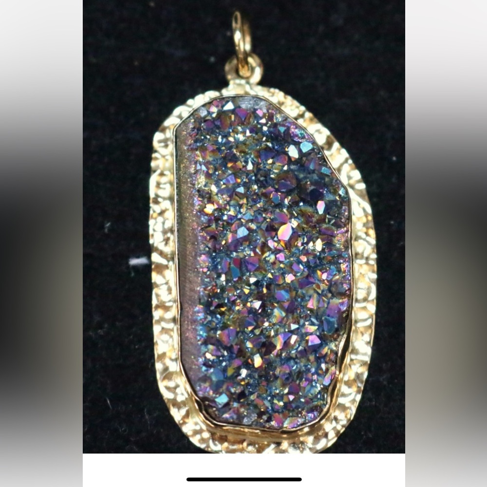 Just in- Charles Albert druzy pendant - Picture 2 of 4